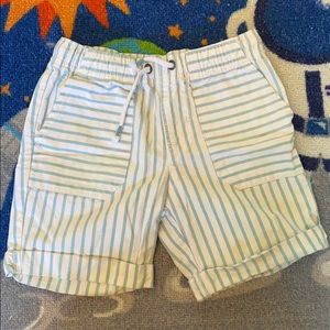 Cat and Jack boys 4T shorts